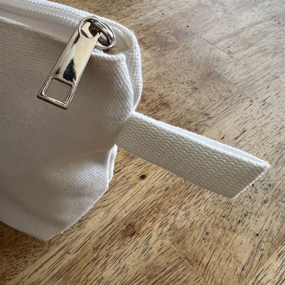 Cute Lobster Rolls Zipper Bag Travel Makeup Weekender - Picture 6 of 12